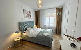 Dan Apartament, Self Check-In